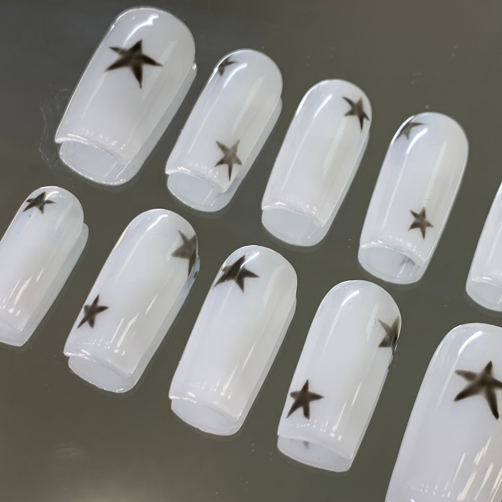 3d chrome nails y2k nail art